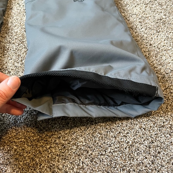 DC Banshee boys Grey waterproof snowboarding snow pants size 8/xs - Picture 7 of 13